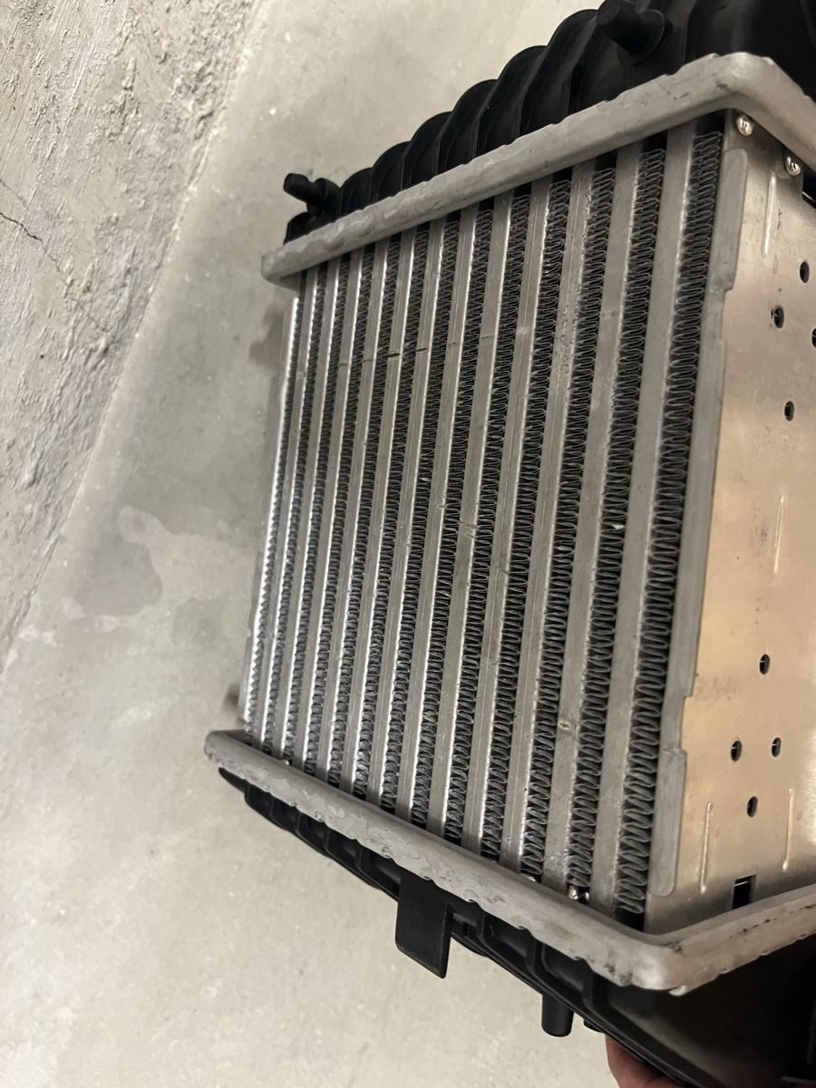 Tutti pezzi di ricambio auto: Intercooler / Échangeur Air - Golf 4 / Audi A3 / Leon - 1.9  – Nuovo (secondo la descrizione) da Dornach venduto da hmk_bl6q 2