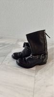 Schwarze Lederstiefel mit Nieten, Marke Mui Mui, Grösse 39.5