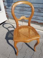 klassischer antiker Bistro Stuhl Holz Geflecht Sessel