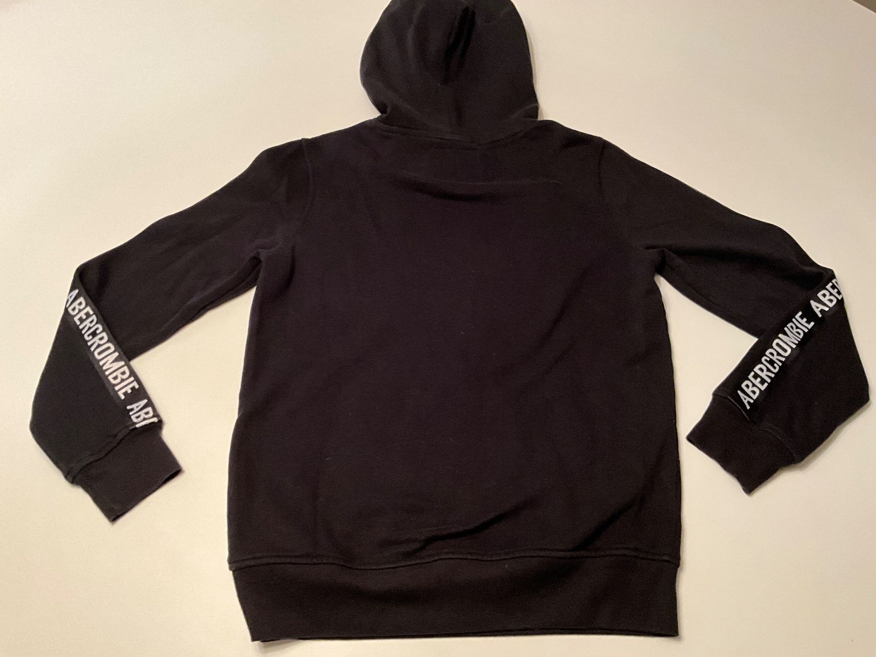 Abercrombie Maglioni & Felpe: Pullover, ABERCROMBIE, Knaben, Gr. 11/12, sehr COOL! – Usato da Stäfa venduto da Rbeerli0 3
