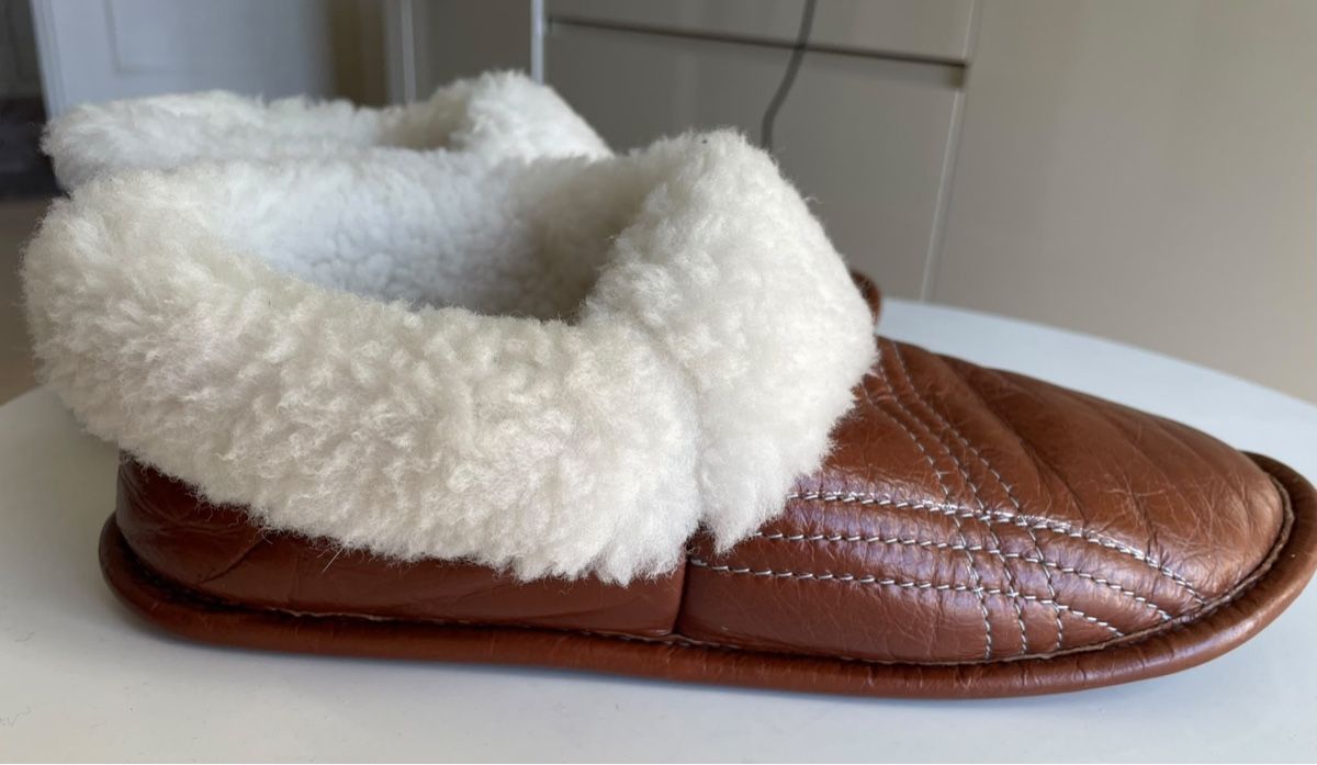 Scarpe da uomo: Chaussons fourrés Bilodeau cuir marron – Nuovo (secondo la descrizione) da Vuippens venduto da ale_6gkb
