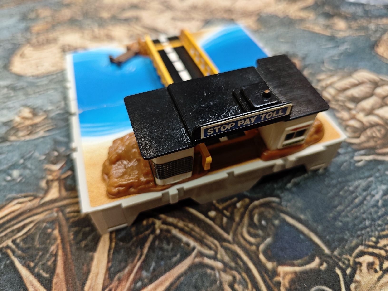 Micro Machines Giocattoli: Micro Machines Travel City Bridge – Usato da Wittenbach venduto da stefange