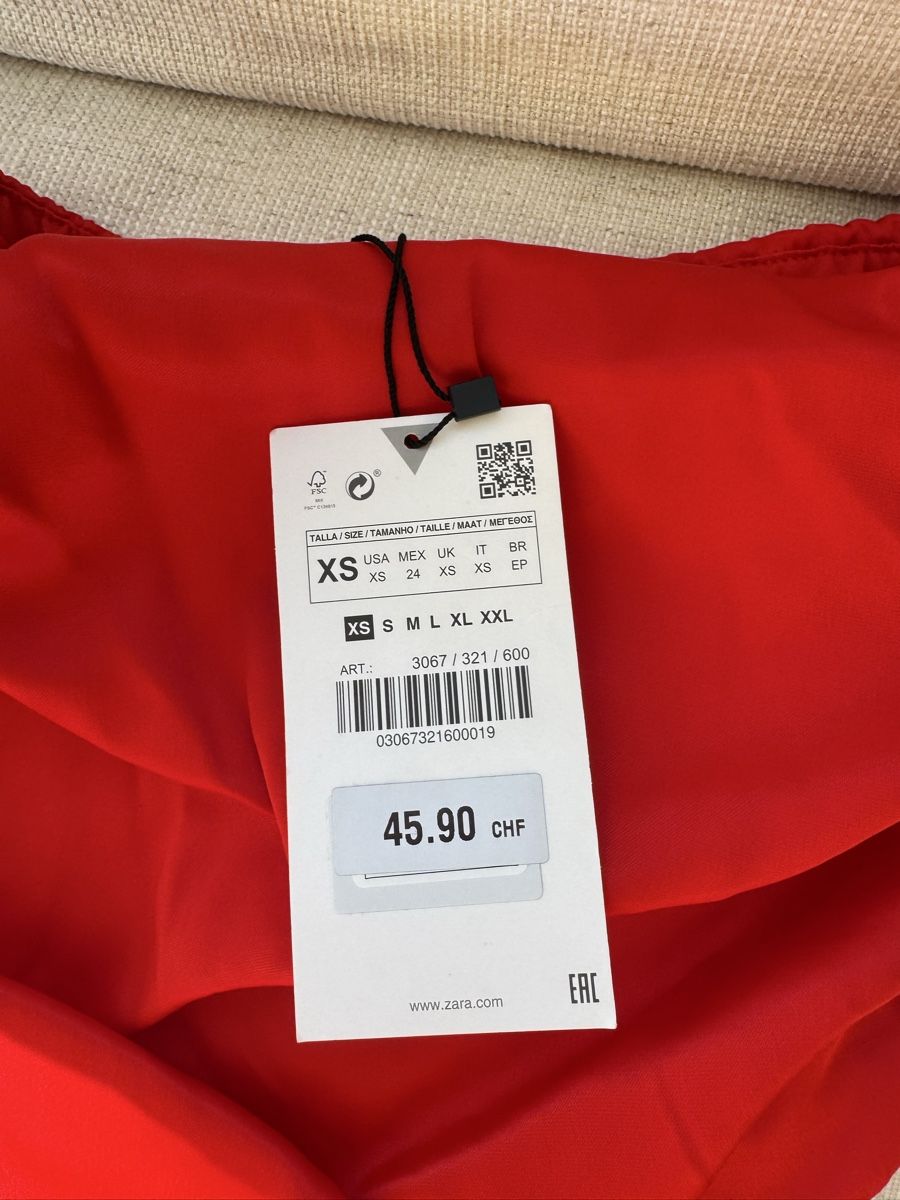 Zara Kleider: Zara red dress XS – Gebraucht aus Thalwil von 0041angel 3