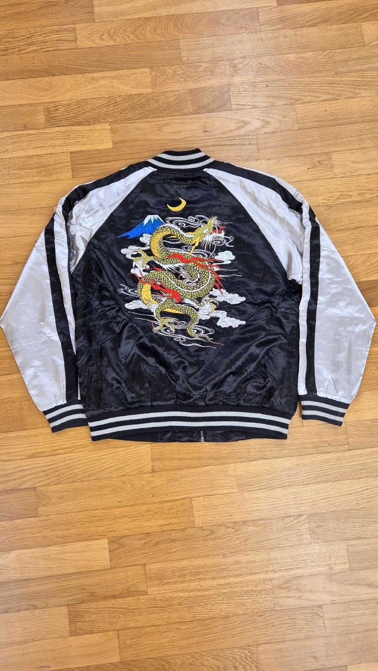 Jacken: japanese sukajan jacket – Gebraucht aus Sarnen von Fashionstuff 3