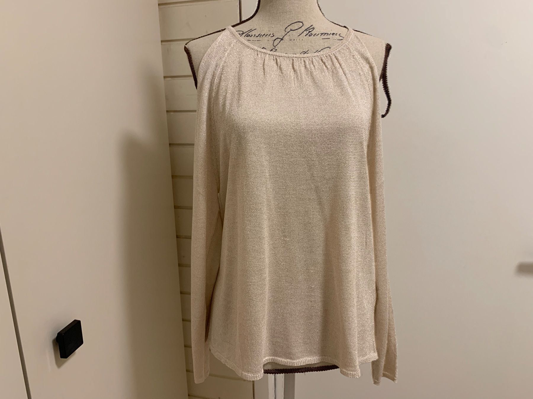 Pullover & Sweatshirts: Best Mountain Pullover Gr. M – Neu (gemäss Beschreibung) aus Aarau von Obdulia