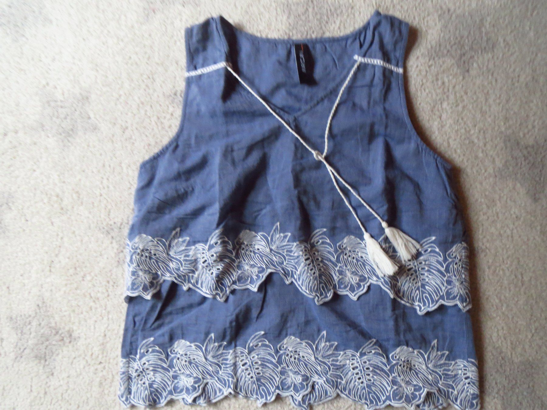 Marc Cain Chemisiers: schöne MARC CAIN Damen Bluse Gr N3 – D'occasion à Kiental par Anna8702 2