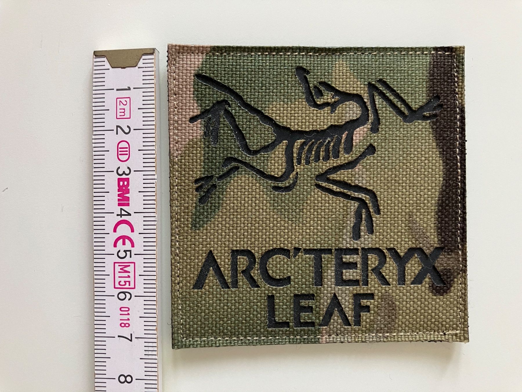 Toppe: Un patch Arc'teryx Leaf + 2 autres – Usato da Neuchâtel venduto da Luta80 6