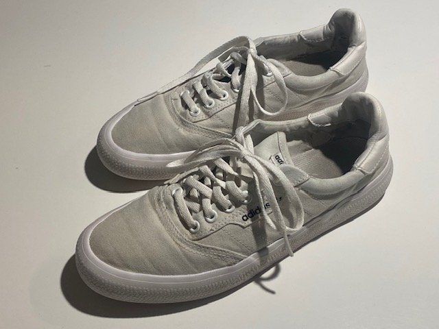 Adidas Herrenschuhe: Sneaker adidas – Gebraucht aus Pfaffhausen von stepober