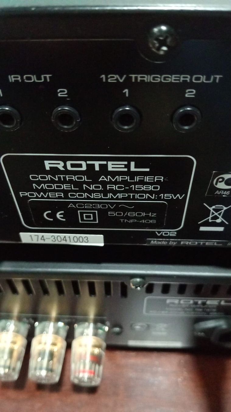 Rotel Amplificatori: High End Preamplifier Rotel RC-1580 – Nuovo (secondo la descrizione) da St-Cergue venduto da per_6cx5 8
