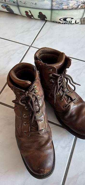 Scarpe da uomo: Motorrad Schuhe Grösse 44 Harley Davidson  – Usato da Schindellegi venduto da han_x2js