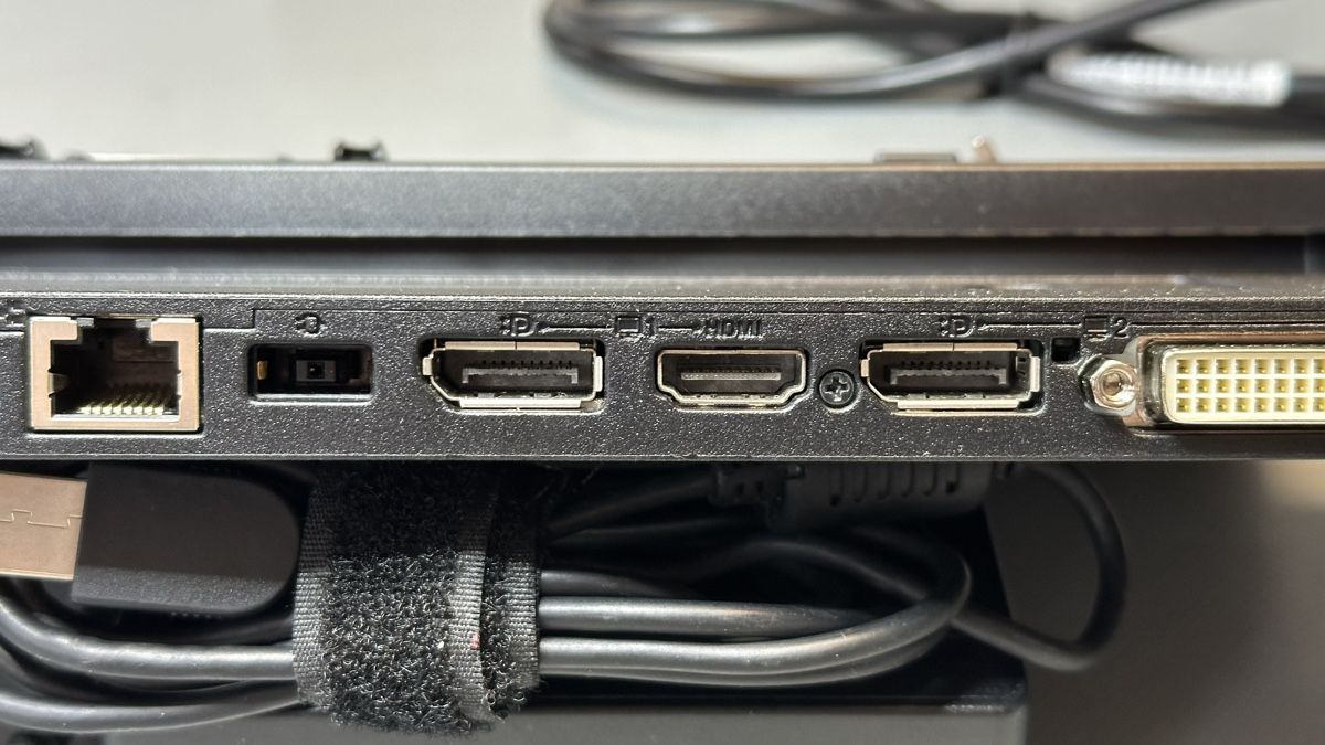 Lenovo Docking station: Lenovo Think Pad Ultra Dock (Type 40A2) – Usato da St-Gingolph venduto da Edgar1920 5