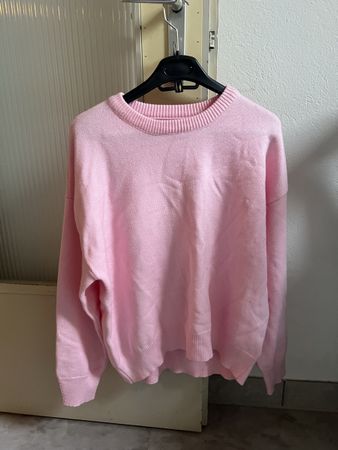 Rosa Strickpullover