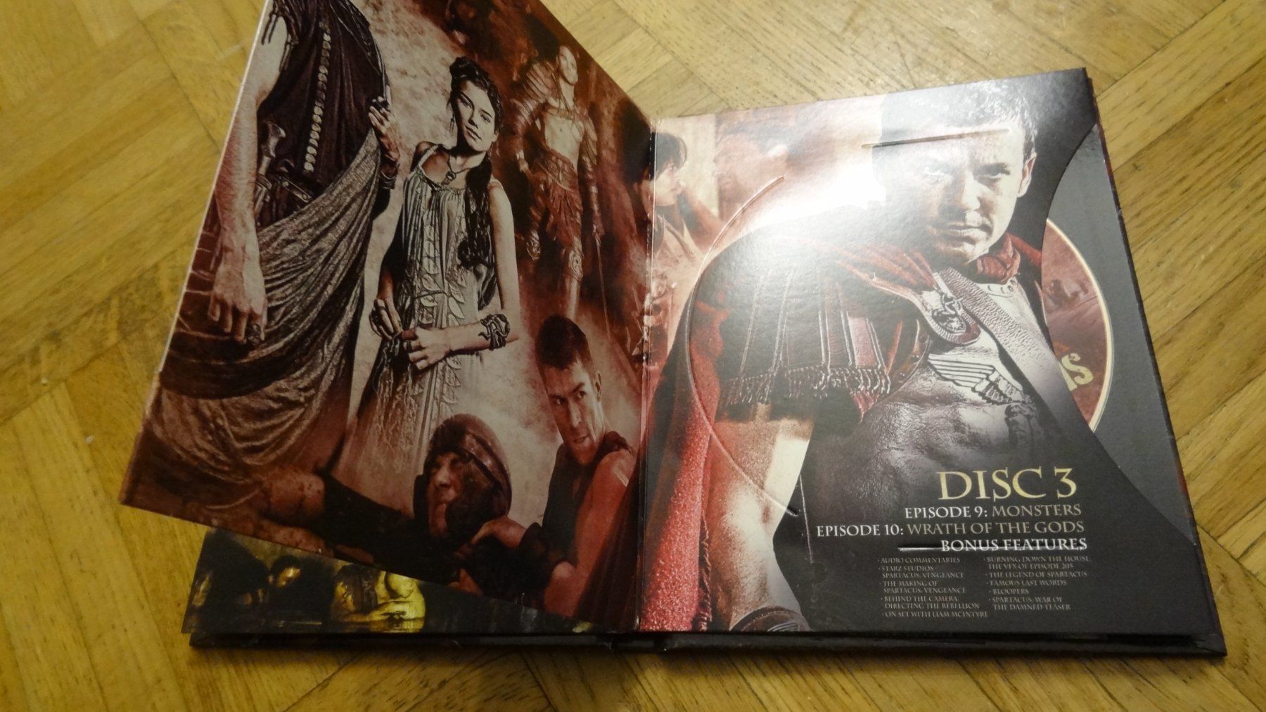 Alle DVDs: Spartacus Vengeance - Complete Second Season Ländercode A – Gebraucht aus Olten von Disc-Verkauf 1