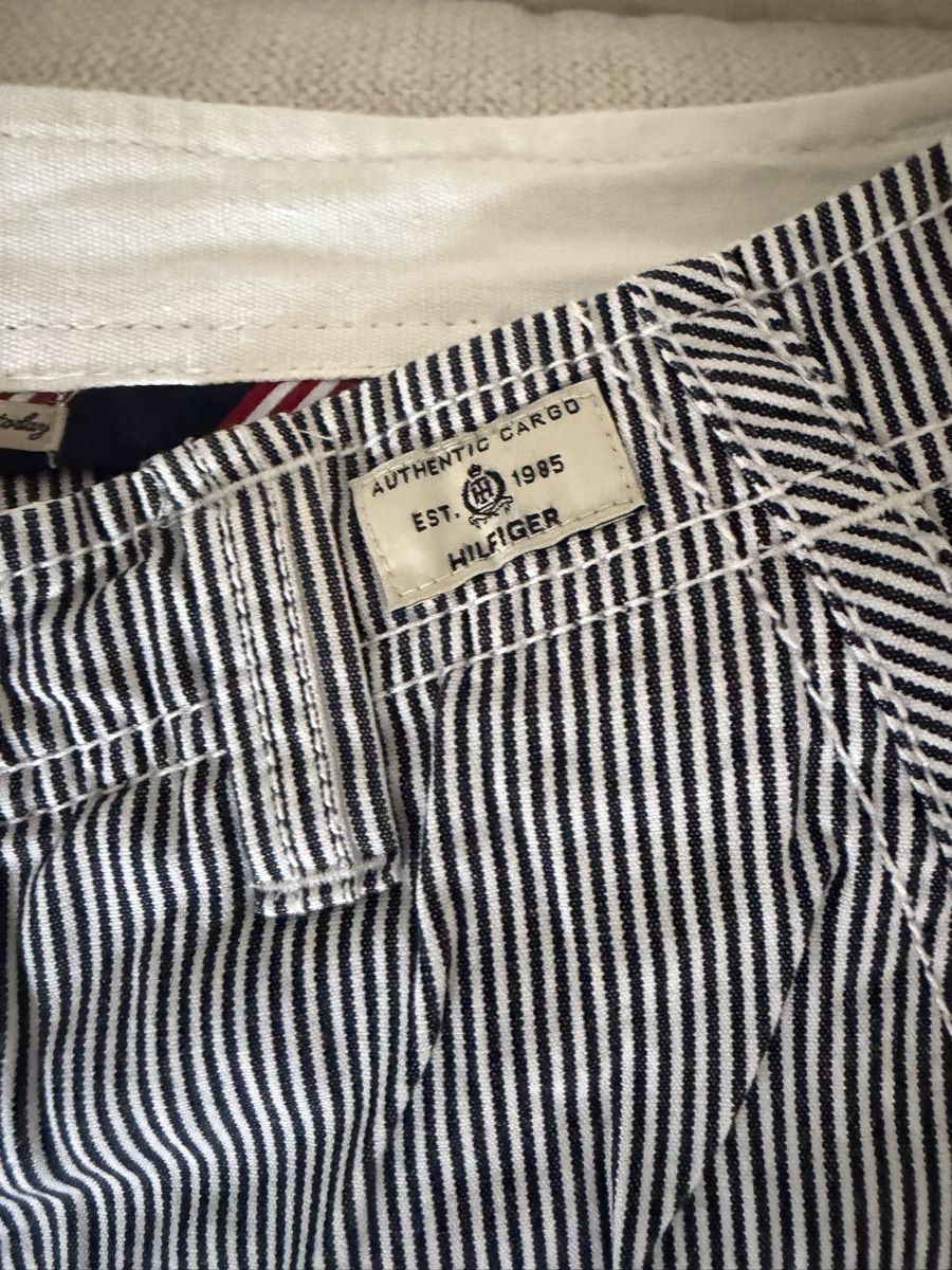 Tommy Hilfiger Pantalons: Tommy Hilfiger short  – D'occasion à Zürich par tom_8phz 3