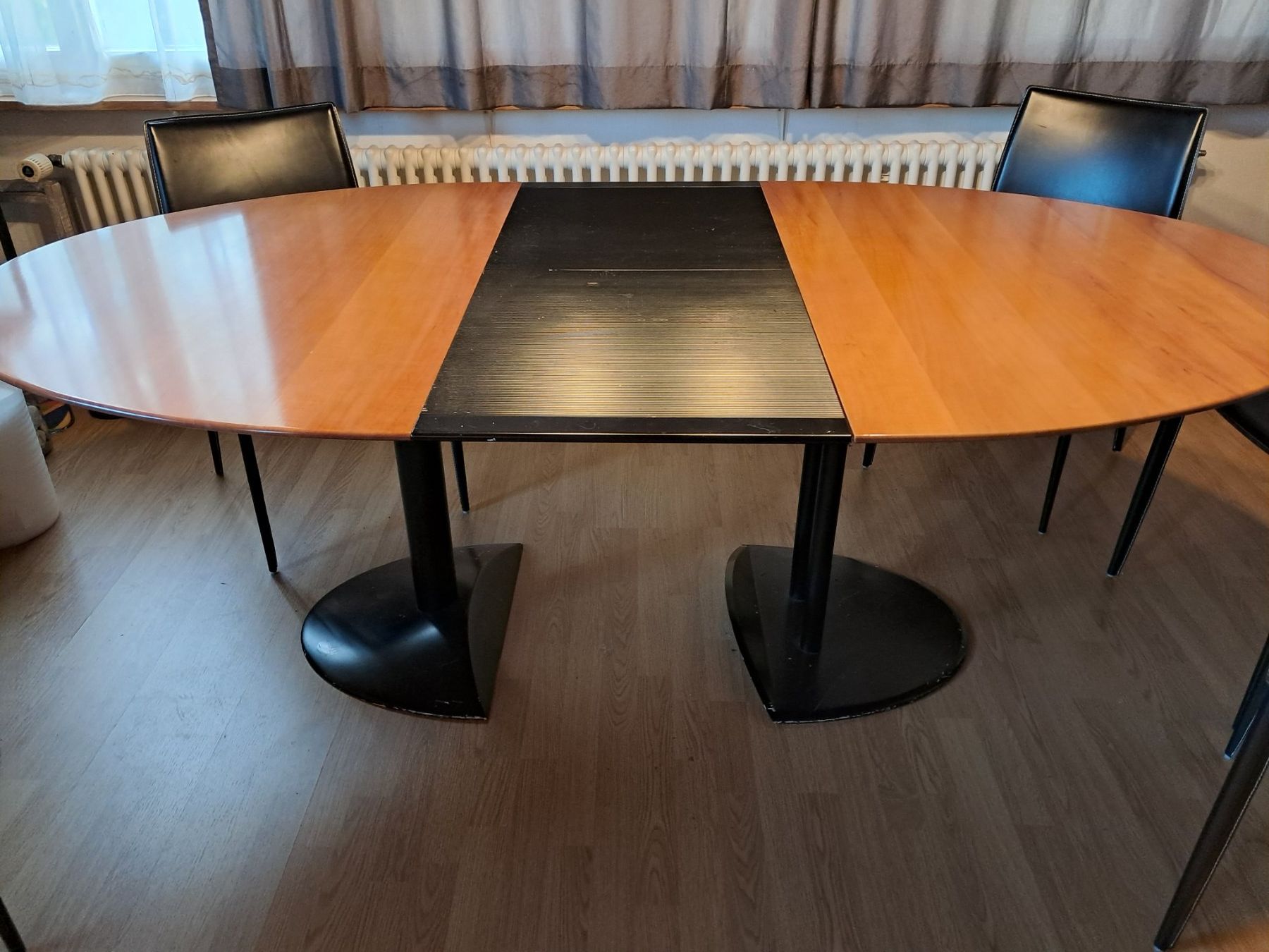 Tavoli: Tisch oval 160cm – Usato da Liestal venduto da nemi-lou