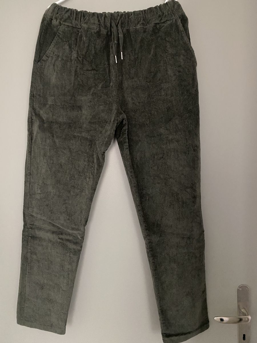 Hosen: Hosen Manchester grün Gr 42 – Neu (gemäss Beschreibung) aus Brugg AG von Honeybee6