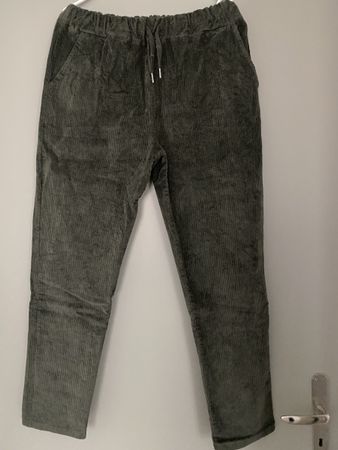 Hosen Manchester grün Gr 42