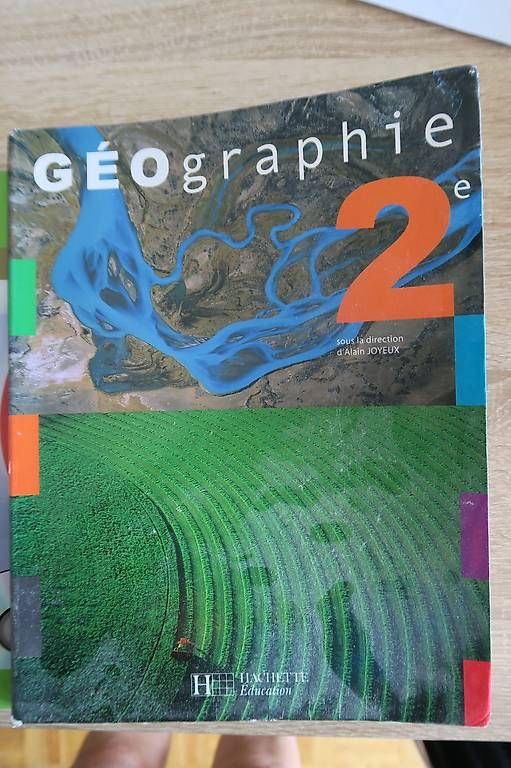 Libri: Livre GEOGRAPHIE , Lycée – Usato da Neuchâtel venduto da Mimijamet
