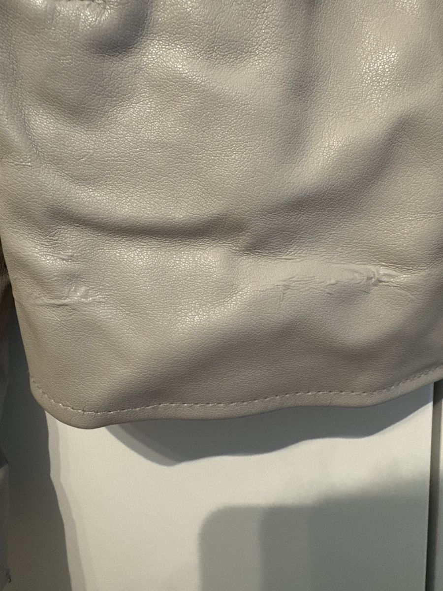 Zara Jacken: Kunstleder-Jacke grau Grösse M gebraucht – Gebraucht aus Allschwil von ana_87pj 4