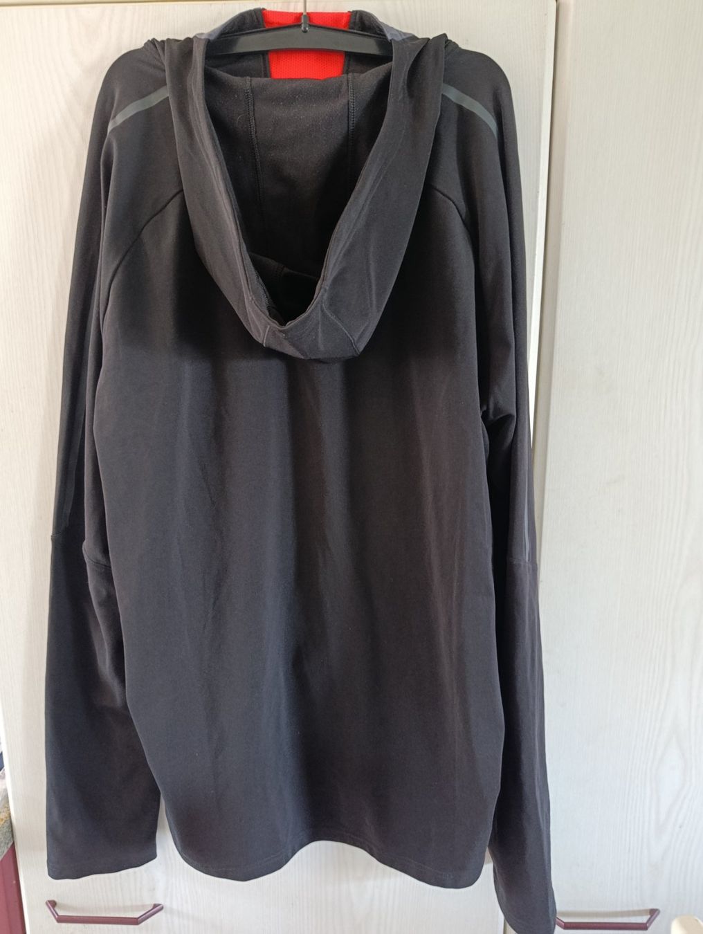 Puma Maglioni & Felpe: Puma Langarmshirt mit Kapuze Gr. XL – Usato da Lengnau BE venduto da Roelul 1
