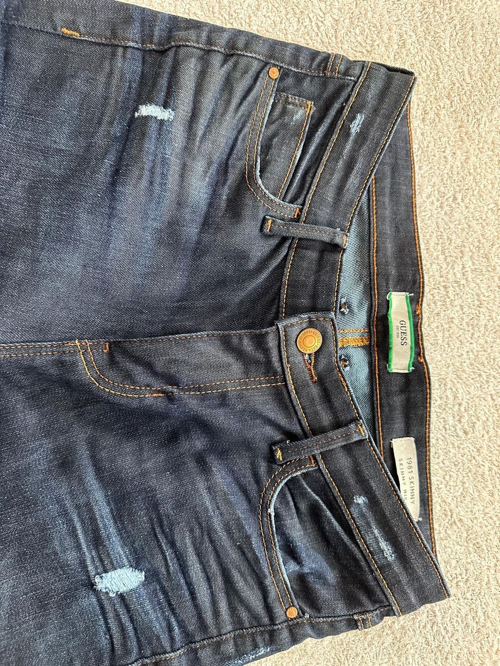 Guess Jeans: Jeans – Usato da Courtaman venduto da Jardin1 2