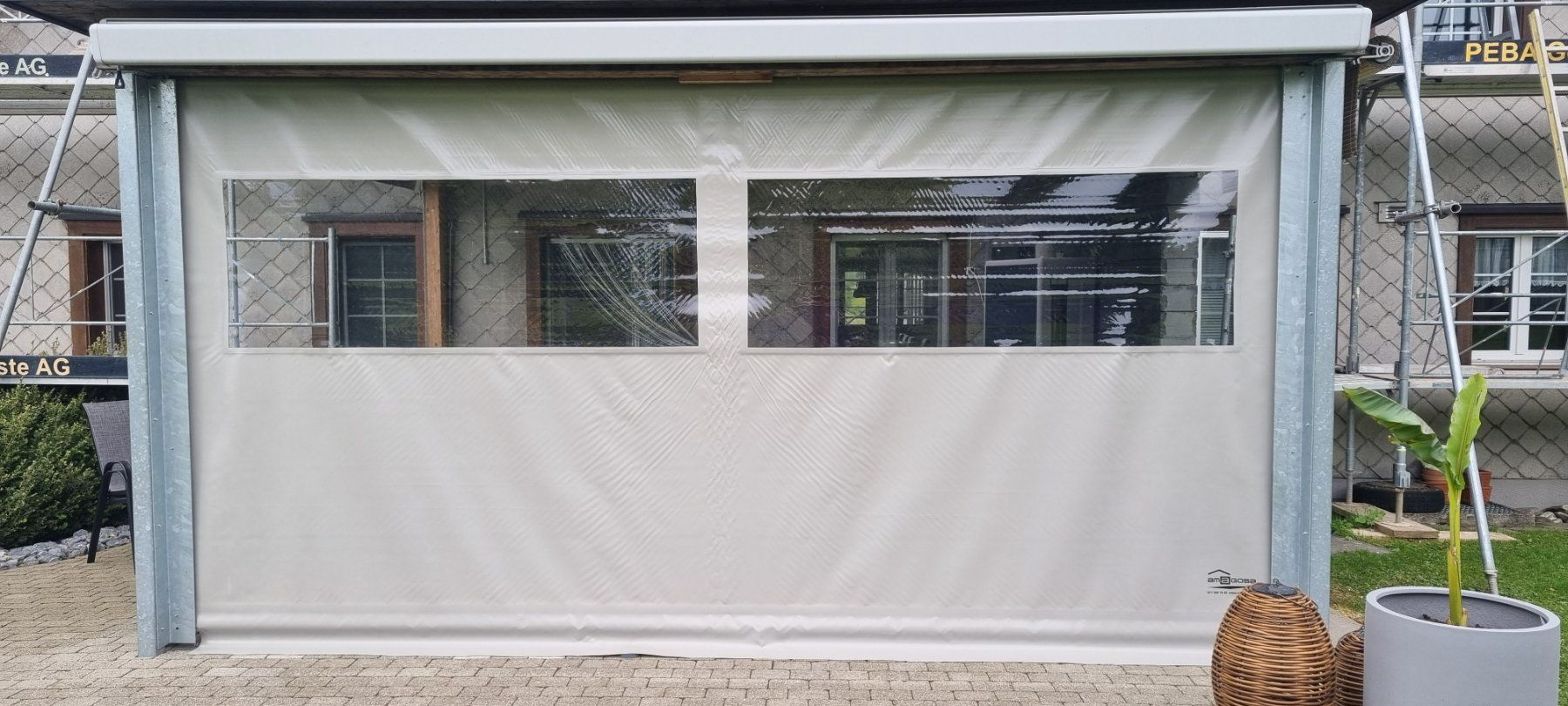 Tende da sole: Balkon Windschutz Rollo, neuwertig – Usato da Gossau SG venduto da juergDaenzer