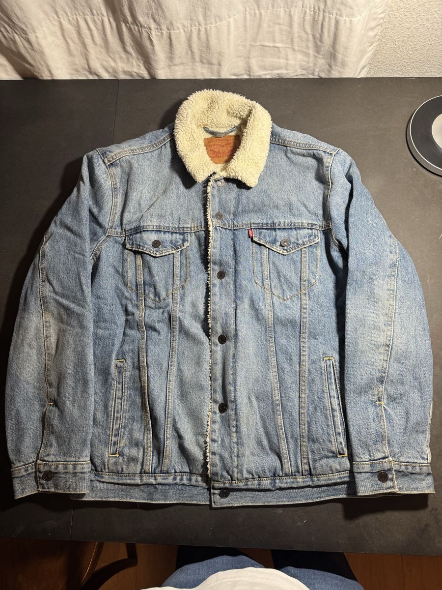 Levi's Giacche: Lewis Jeansjacke mit Fell – Nuovo (secondo la descrizione) da Bern venduto da jan_bfn5