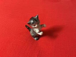 Katzenfigur aus Porzellan / von Goebel W.Germany