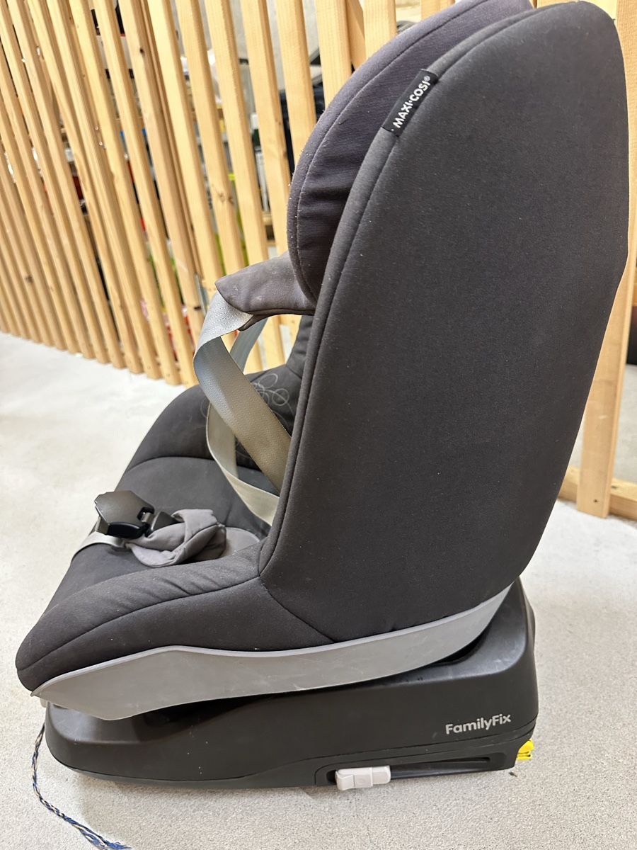 Maxi-Cosi Seggiolini per auto: Pearl Maxi Cosi mit Isofix – Usato da Zürich venduto da chemostat 4