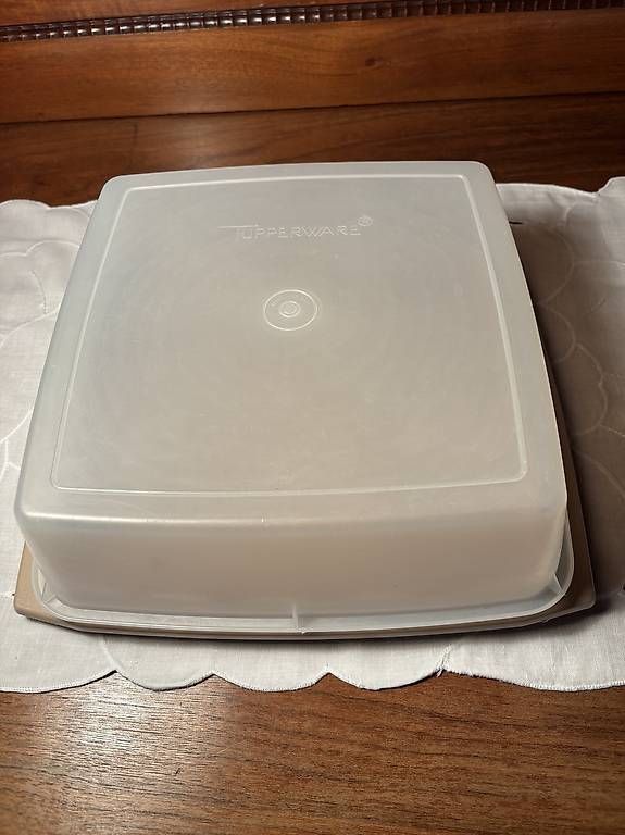 Recipients et similaires: Tupperware porta formaggio – D'occasion à Vezia par rit_7ypb 1
