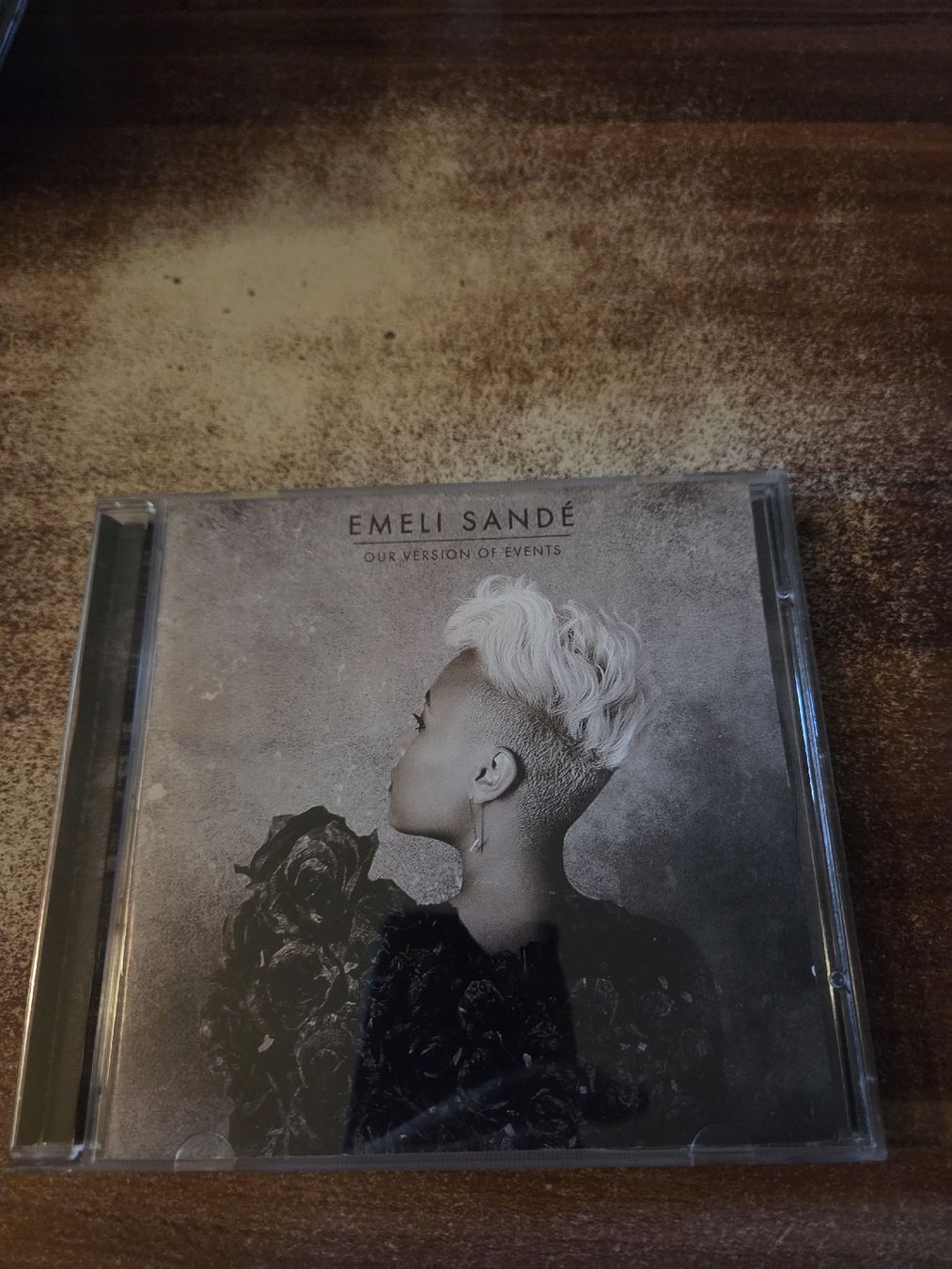 CD: Emeli Sandé -  Our Version of Events – Usato da Wattenwil venduto da Mage66