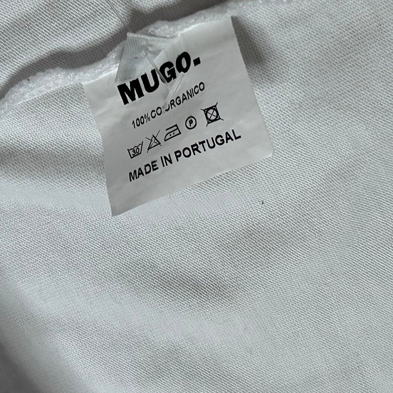 T-shirts: Mugo Department T- Shirt – D'occasion à St. Gallen par look-twice 5