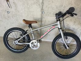 Kinderfahrrad Early Rider 16 Zoll Aluminium