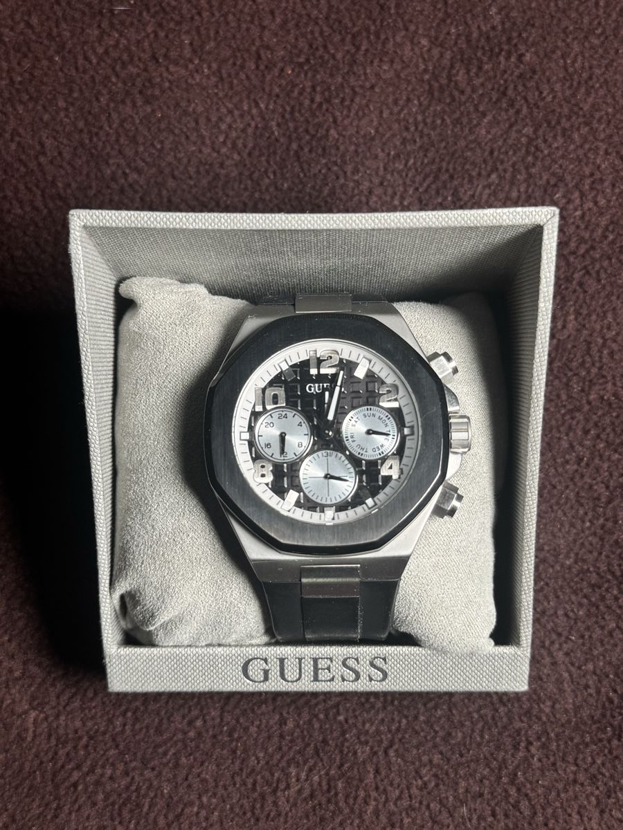 Guess Uhren: Montre Guess – Neu und originalverpackt aus Cressier FR von per_95ld 1