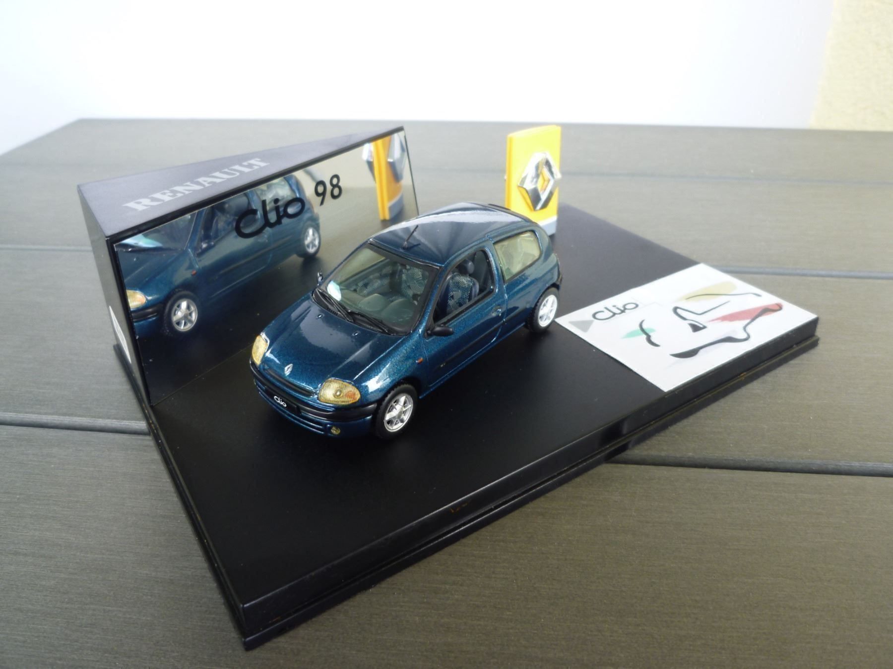 Renault Modellini d'auto: Renault Clio (1998) – Nuovo (secondo la descrizione) da Flawil venduto da Imperiosud 1
