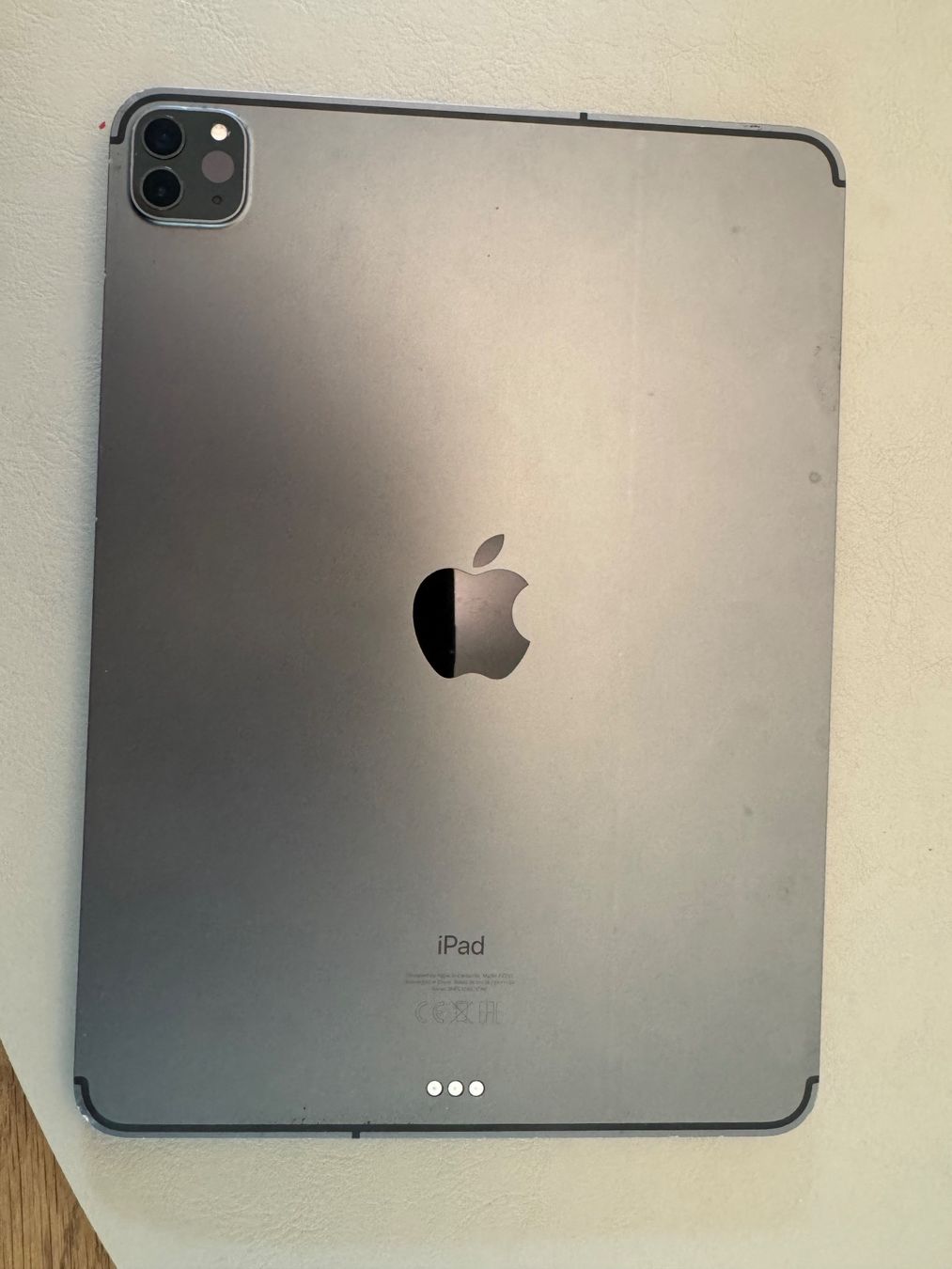 Apple Tablet PC: iPad Pro (11 Zoll, 2 Generation) – Difettoso da Adliswil venduto da Busys 3