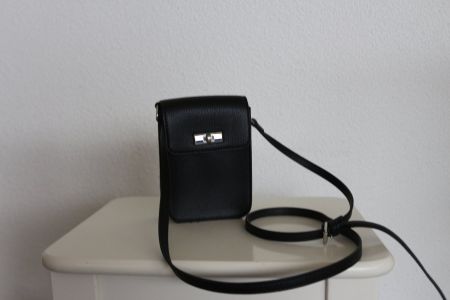 Handtasche schwarz