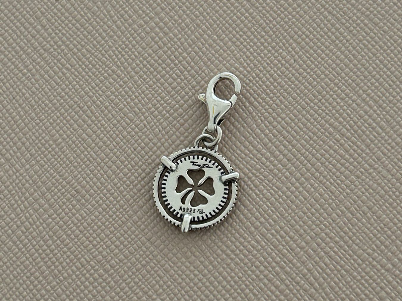 Thomas Sabo Ciondoli: Thomas Sabo Charm Kleeblatt Silber – Nuovo (secondo la descrizione) da Rheinfelden venduto da Boutique_Luxe