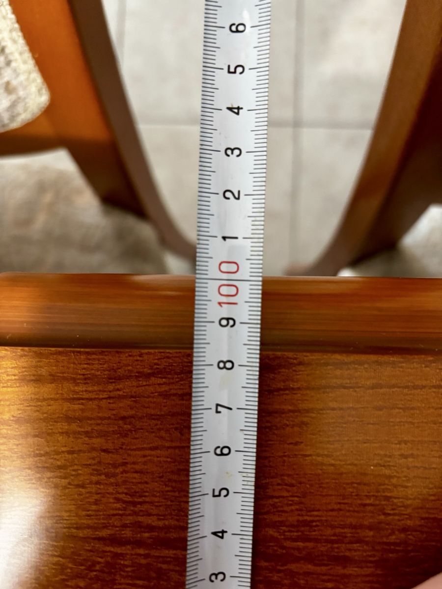 Tavoli: EDEL Baumnuss Massiv Holz Tisch – Usato da Dottikon venduto da Alles-meine 8