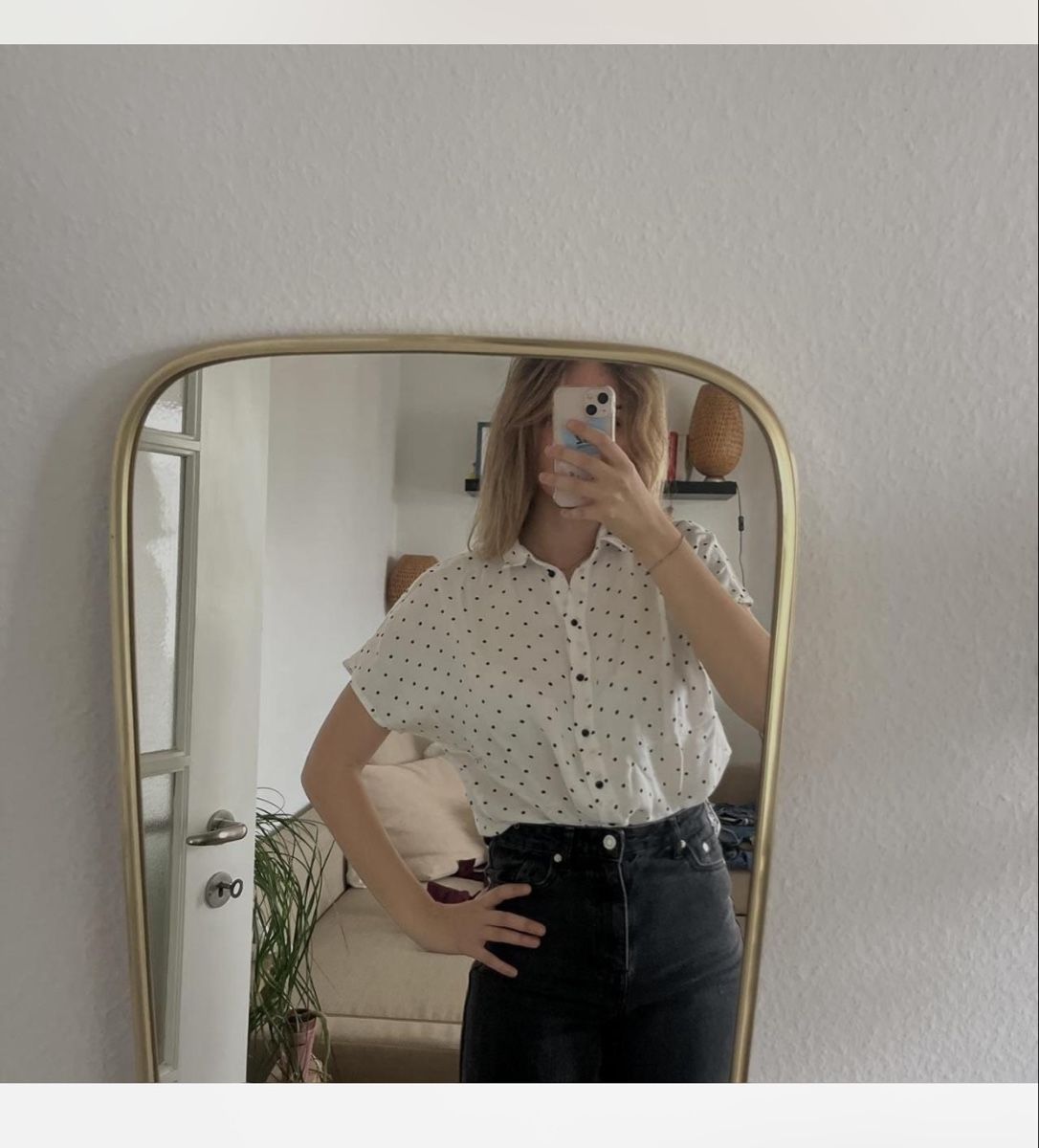 Mango Camicette: 🤍 Short-sleeved, button-up blouse – Nuovo (secondo la descrizione) da Zürich venduto da jna_265b 2