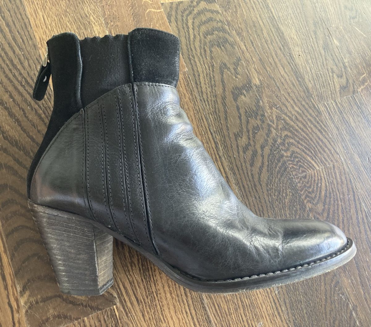Scarpe da donna: Lederstiefeletten History541 – Usato da Arbon venduto da Manu-elle 1