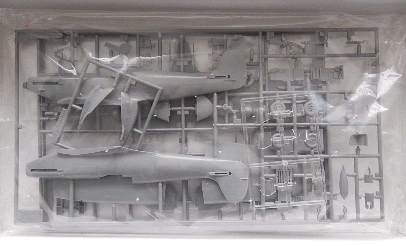 Kit di modellismo & Modellini statici: Spitfire Vb US Air Force – Nuovo e nell'imballaggio originale da Neuchâtel venduto da PAB2000 1