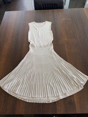 BOSS Kleid gestreift Beige Weiss Groesse S neuwertig