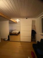 Kleiderschrank