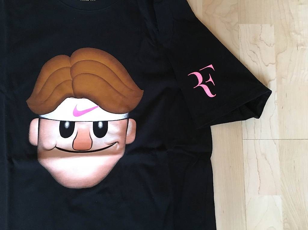 Nike T-shirt: Roger Federer T-schirt – Usato da Posieux venduto da Olux 1
