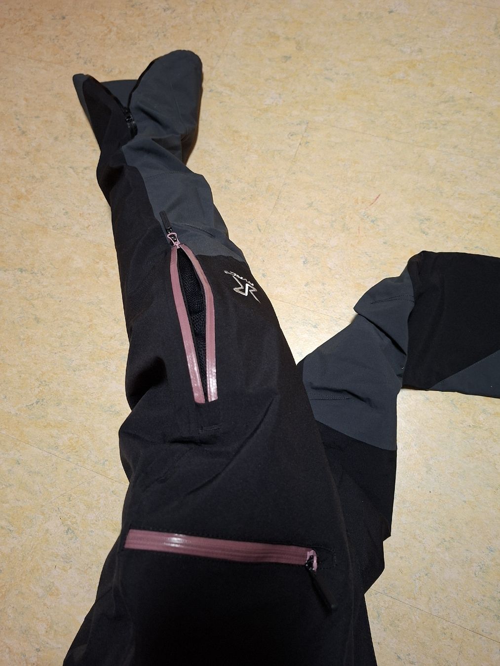 RevolutionRace Pantaloni: RVRC Allwetterhosen Gr. 36 – Nuovo (secondo la descrizione) da Giswil venduto da Buchs18 3