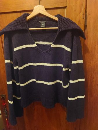 Gestreifter dicker Damenpullover Navychic Grösse M