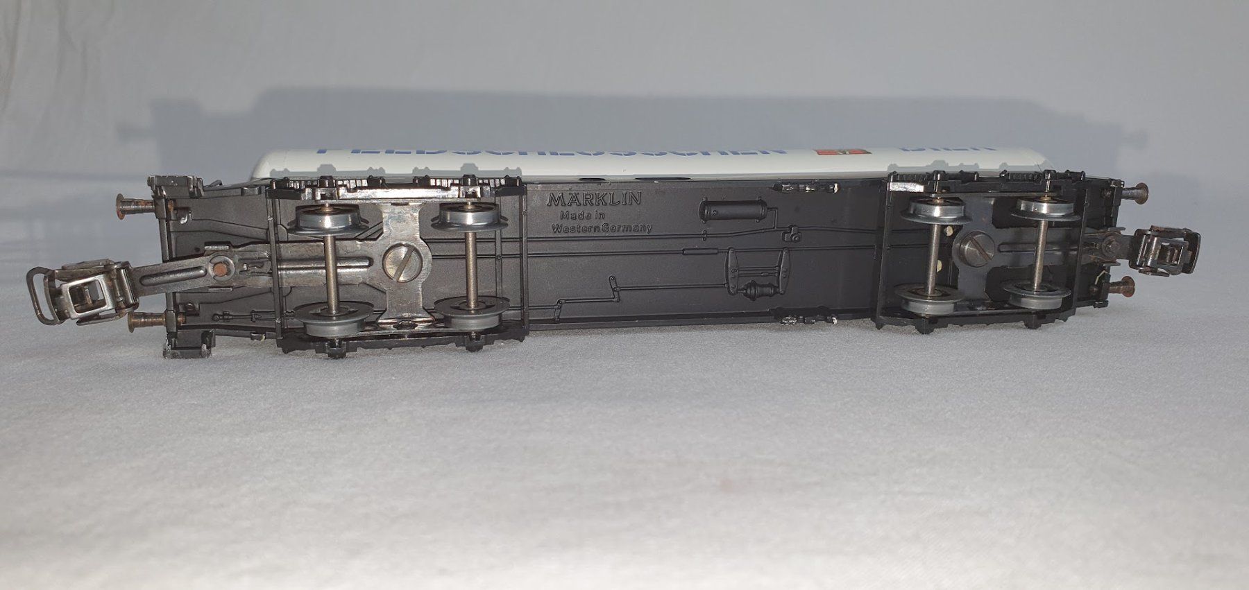 Märklin Modellini di ferrovie: Märklin 4632 SBB Kesselwagen "Feldschlösschen",Version: 1974 – Usato da Seon venduto da voAllBah 7