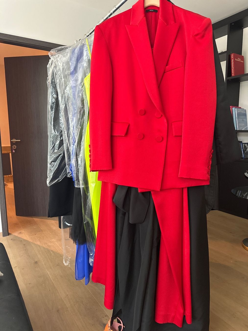 Completi & Tailleur: Alex Perry oversized  suit  / female – Nuovo (secondo la descrizione) da Genève venduto da val_rp9x 5