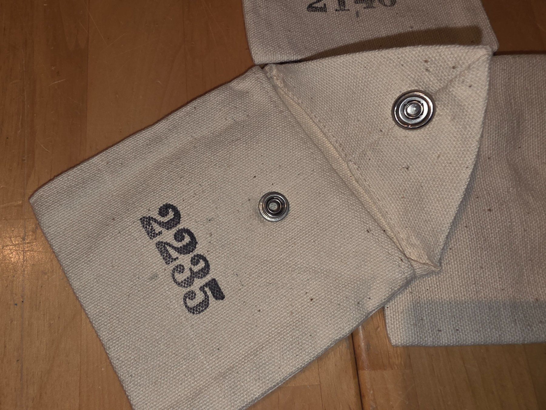 Schweizer Armee Borse: CH-Armee > Canvas Täschli  Set.  mit versch. Nummern – Usato da Obermumpf venduto da oiskypoisky 3